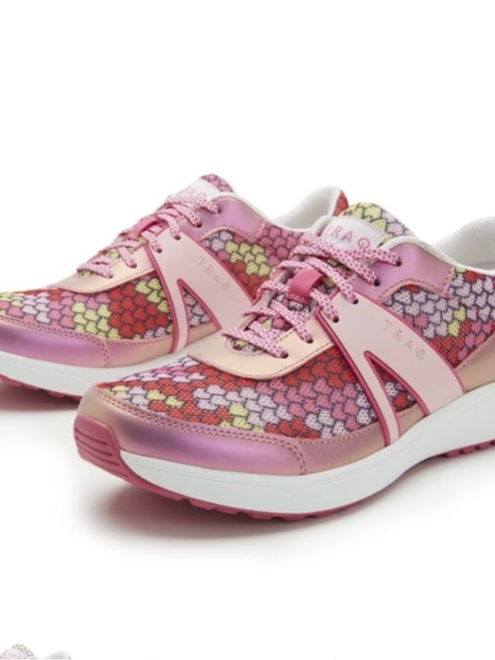 Alegria TRAQ Quarma2 lace up sneaker Bluetooth slip resistant comfort